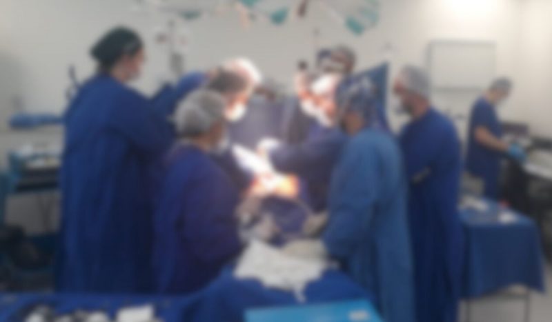 Cirurgia em desfoque