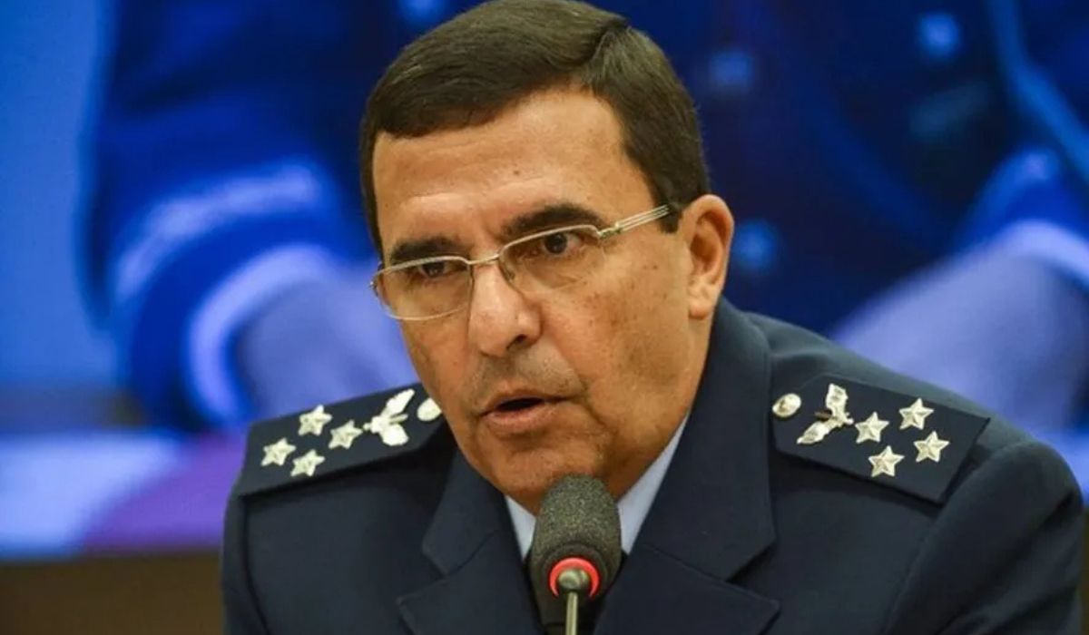 Carlos Almeida Baptista Jr., ex-comandante da Aeronáutica, afirmou que Bolsonaro foi avisado sobre a não existência de fraude nas urnas - Foto: Marcelo Camargo/Agência Brasil