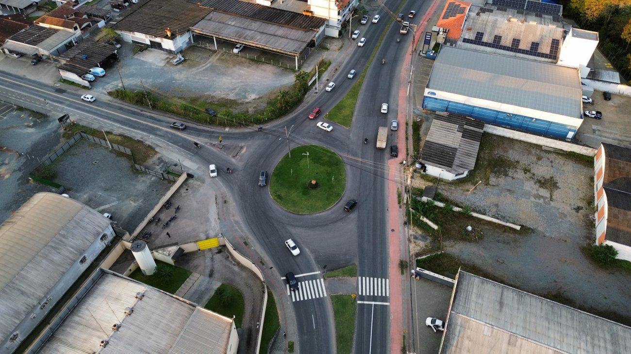 Altera&ccedil;&otilde;es no tr&acirc;nsito iniciam nesta ter&ccedil;a (3) – Foto: Michele Lamin/PMB/ND