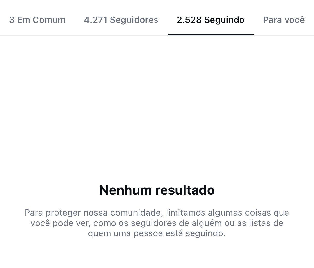 Imagem mostra um print realizado dentro do Instagram em que o usuário não consegue mais ver no perfil do outro quem ele segue ou quem são seus seguidores. A imagem serve para ilustrar a nova atualização do Instagram.