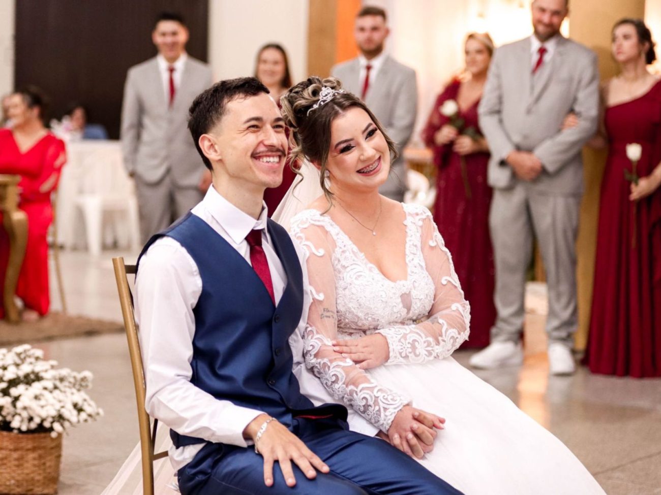 ‘Nossa rotina mudou’: casal de SC fala sobre repercussão após desmaio em casamento viralizar