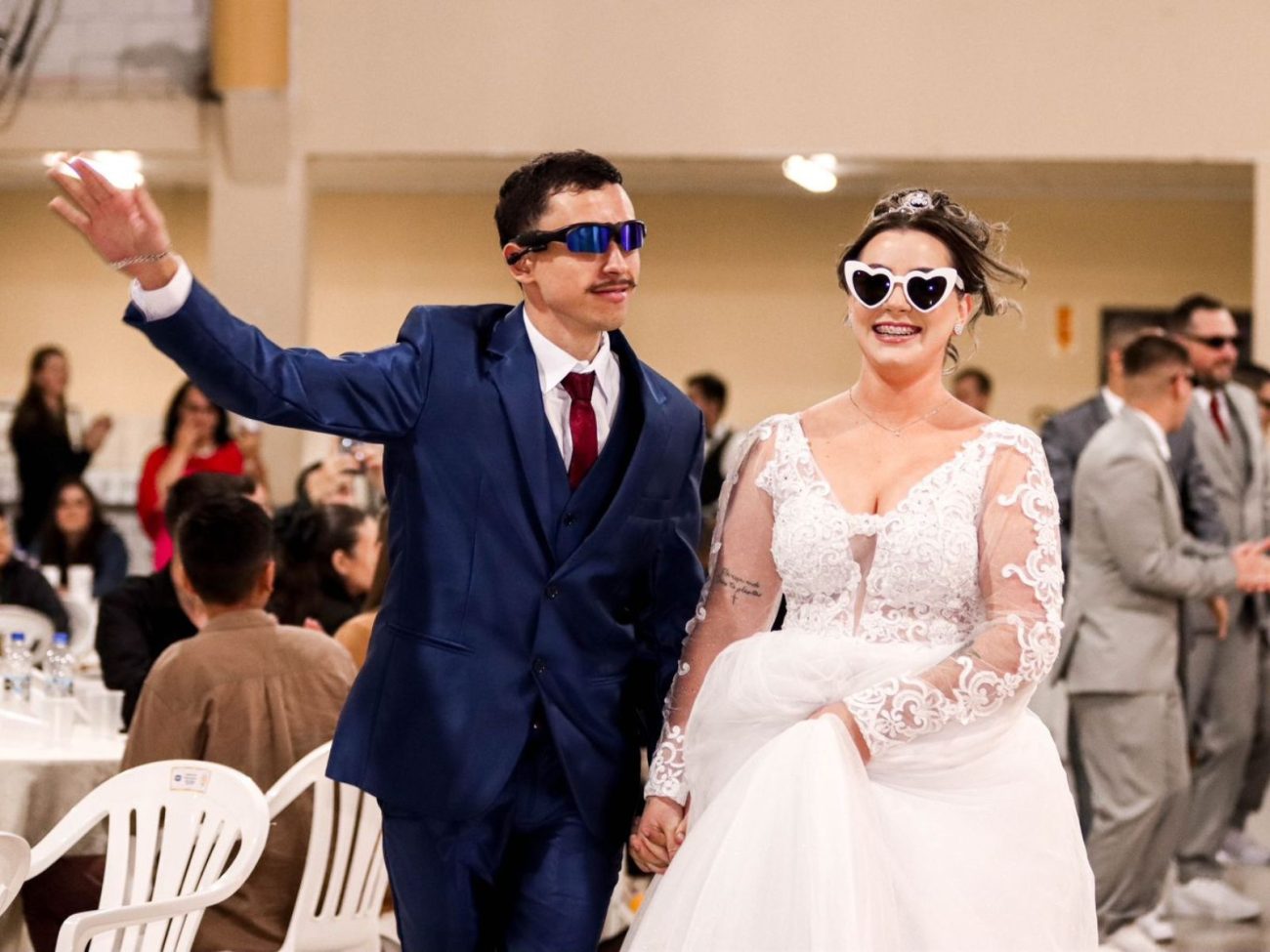 ‘Nossa rotina mudou’: casal de SC fala sobre repercussão após desmaio em casamento viralizar