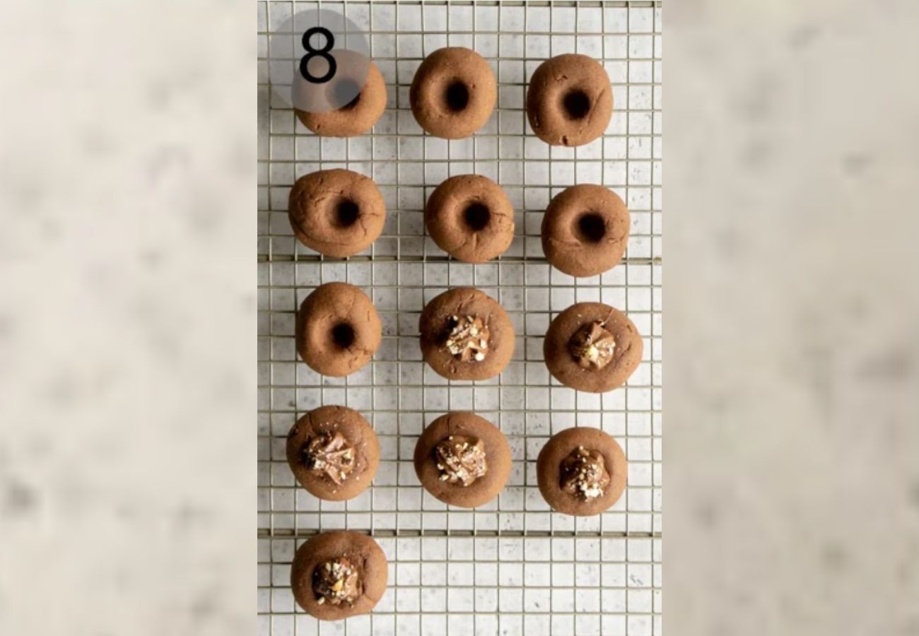 *Caso preferir rechear após os biscoitos irem ao forno. (Coloque a Nutella nos biscoitos quando estiverem ligeiramente frios) - Pina Bresciani/ND