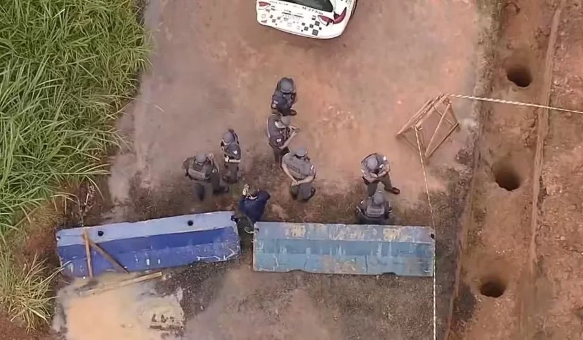 Corpo de empresário morto em Interlagos foi encontrado de cabeça para baixo em um buraco de obra - Foto: Reprodução/ND