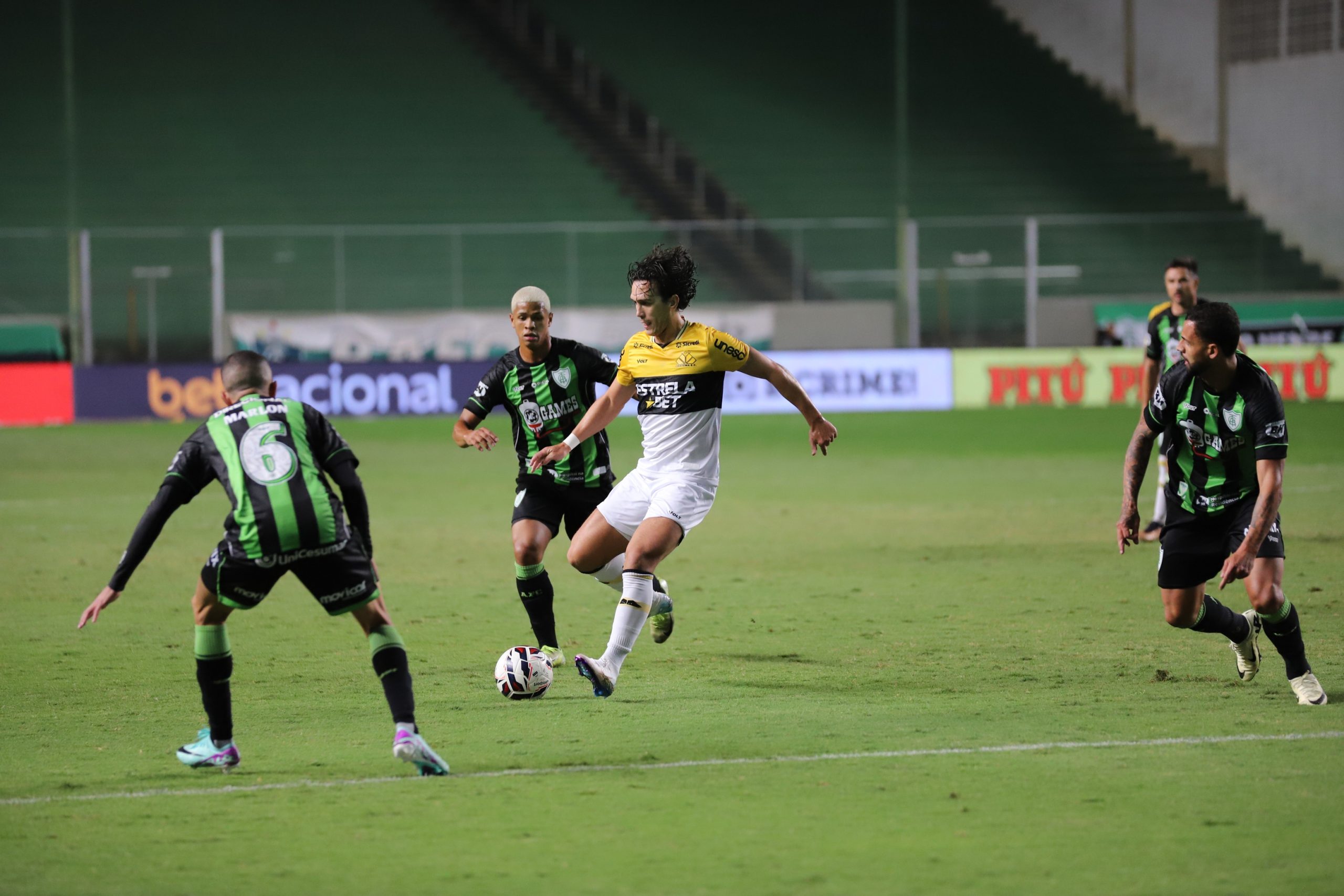 Criciuma vs America MG Criciuma vs America MG