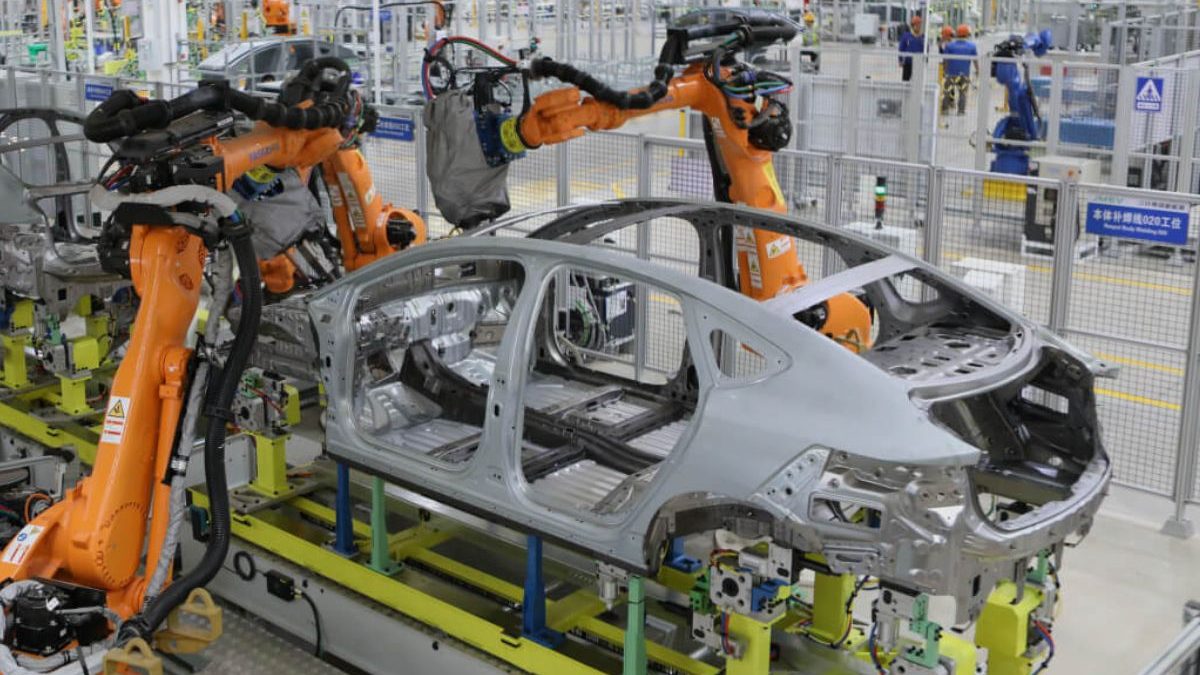 Imagem ilustrativa de JMEV traz inovação e empregos ao setor automotivo em SC com fábrica de carros elétricos