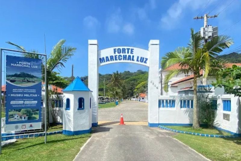 Forte centenário em SC mantém canhões originais e recebeu Bolsonaro no Réveillon - Divulgação/Forte Marechal/ND