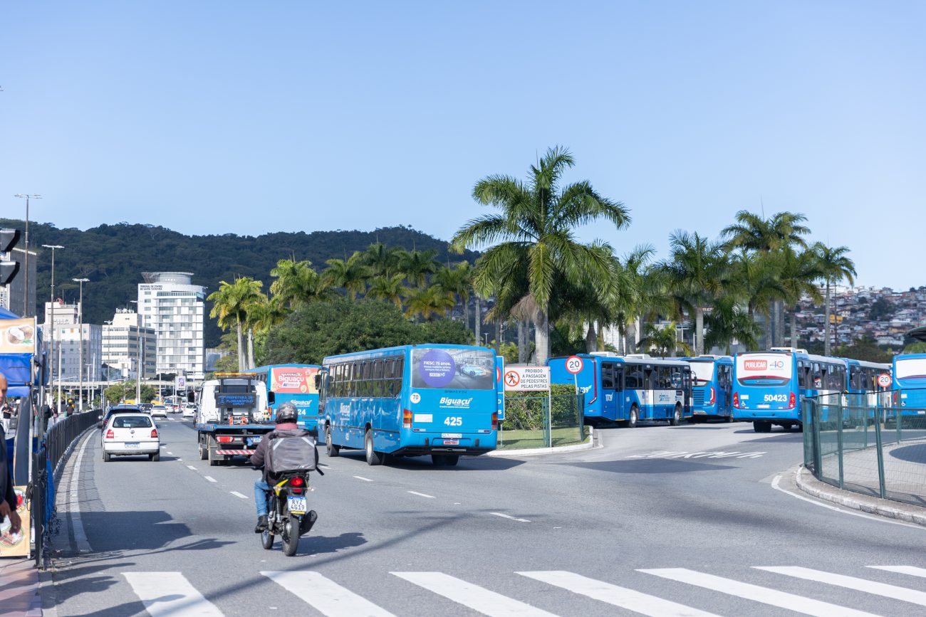 Transporte público de Florianópolis, afetado pela greve dos ônibus na Grande Florianópolis