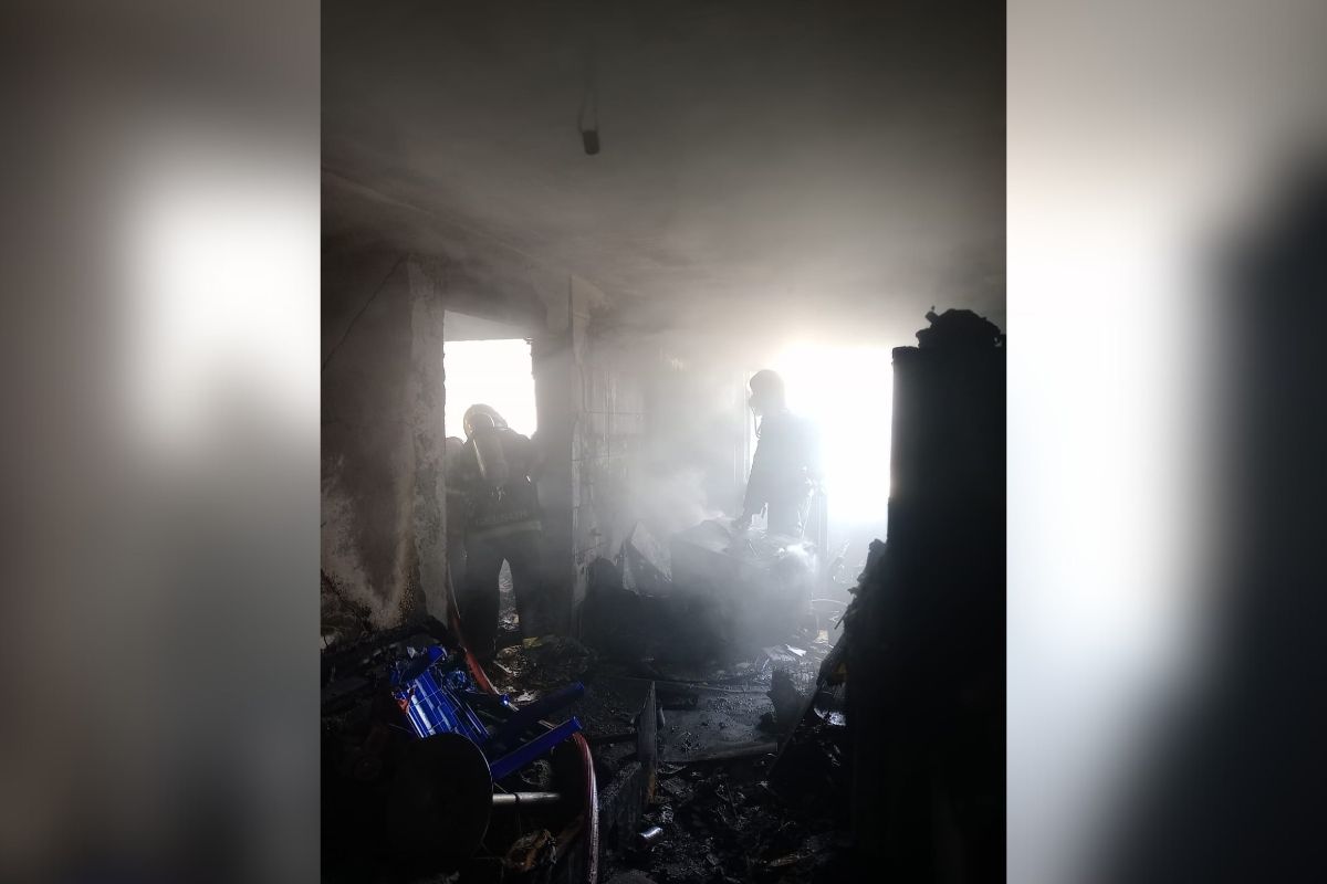 Incêndio destruiu apartamento em Chapecó