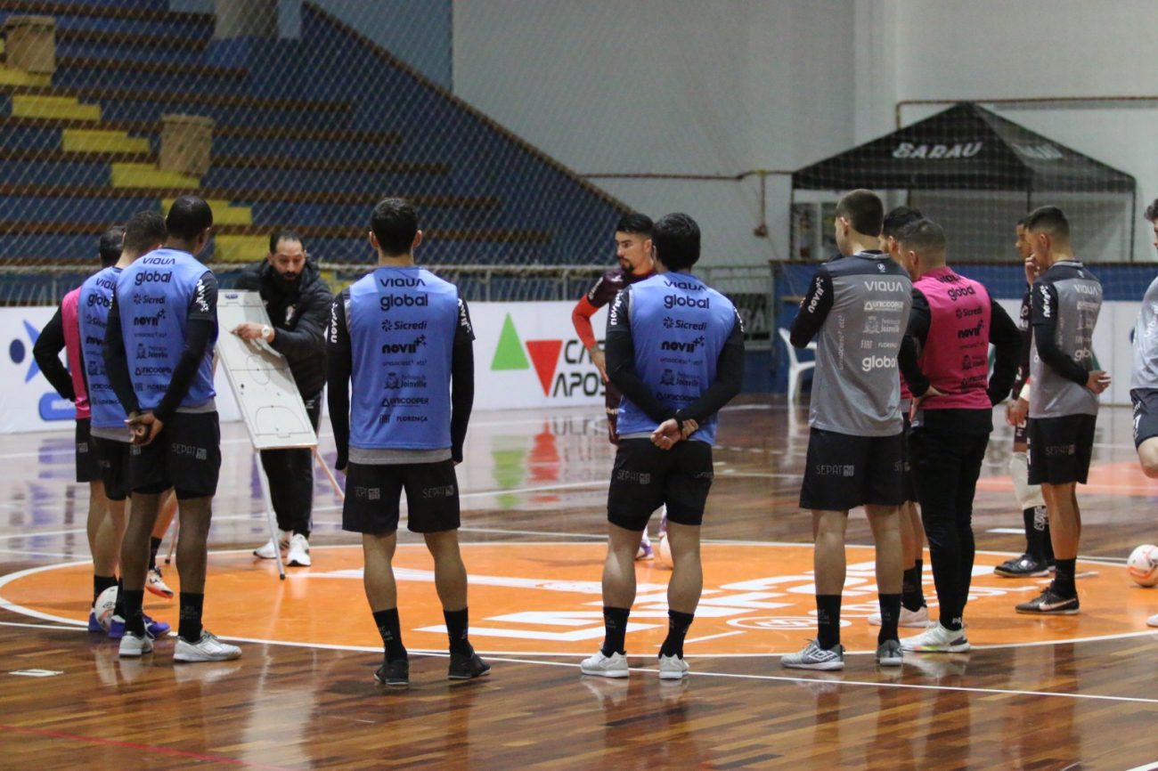 Com seis desfalques, JEC Futsal enfrenta o Joaçaba pela Liga Nacional
