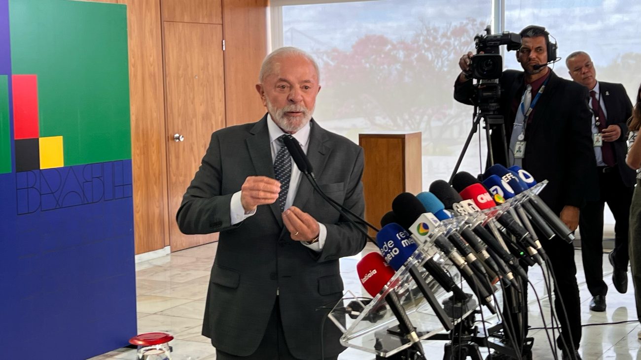 O presidente Luiz Inácio Lula da Silva falou sobre o IOF durante entrevista coletiva nesta terça-feira (3), no Palácio do Planalto, em Brasília.