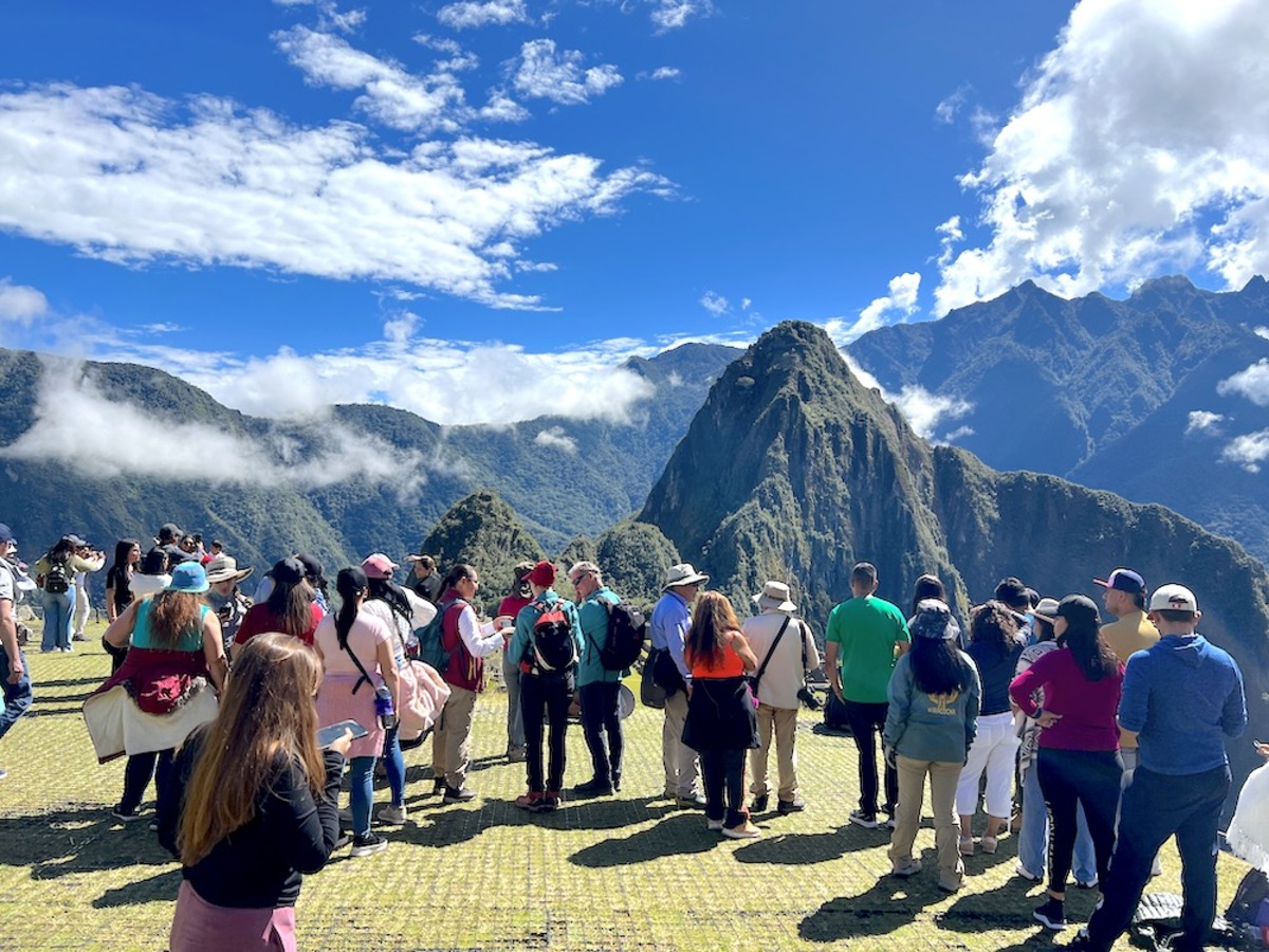 Machu Picchu lotada