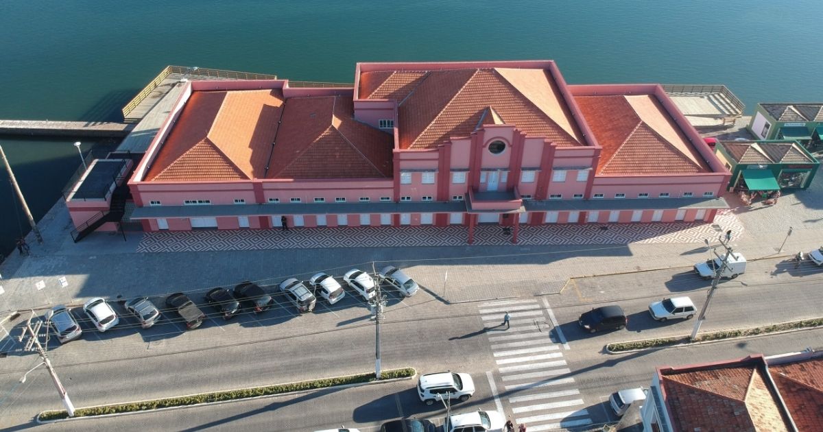 Imagem do mercado púbico de Laguna, para fazer referência ao fato de que o centro histórico de Laguna está fazendo 40 anos de tombamento 