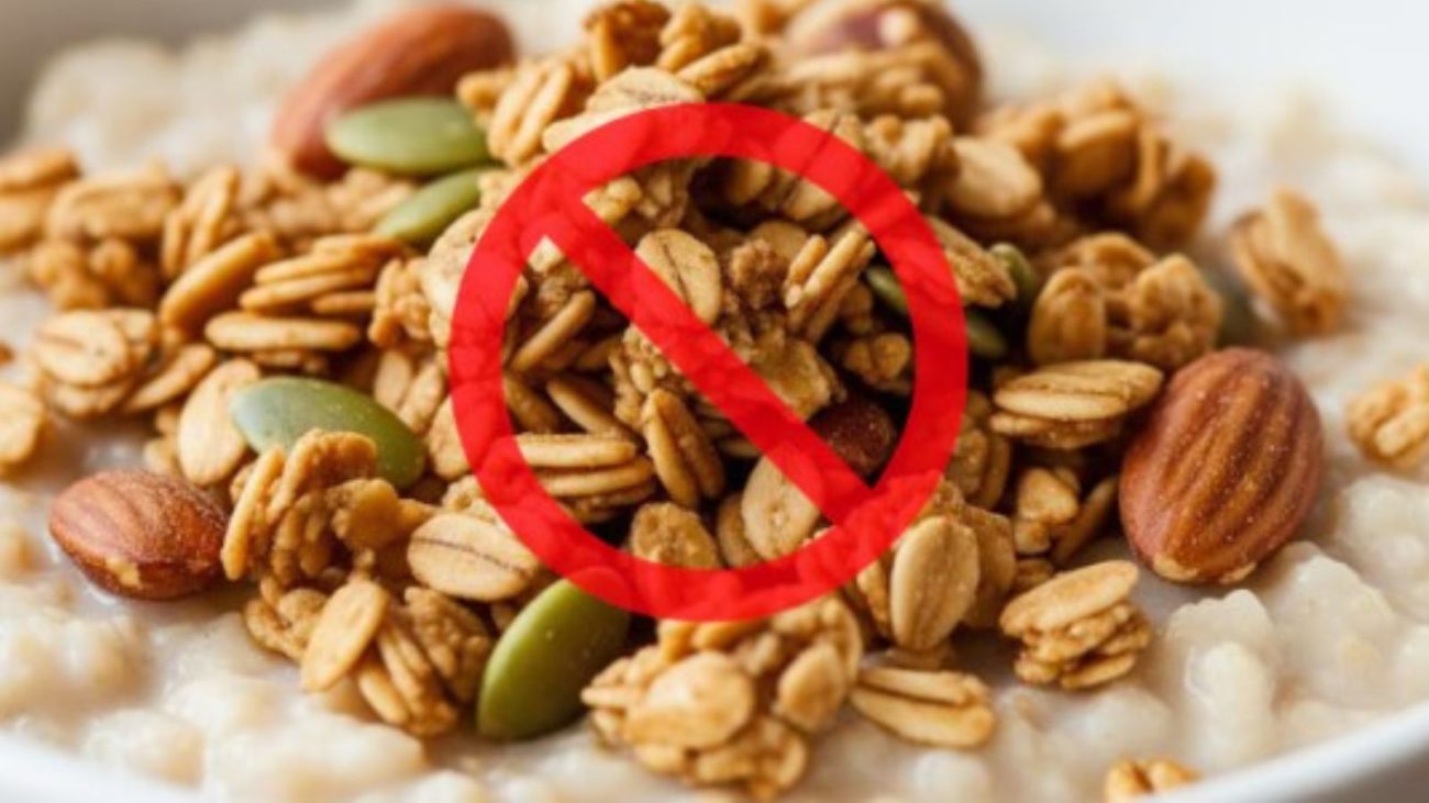 na foto aparece um cereal no café da manhã que tem outra alternativa mais saudável para esse período