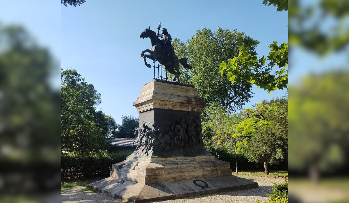 Monumento equestre localizado no Monte Gianicolo, em Roma, onde os restos mortais da heroína brasileira, Anita Garibaldi, estão sepultados.  - Divulgação/ND
