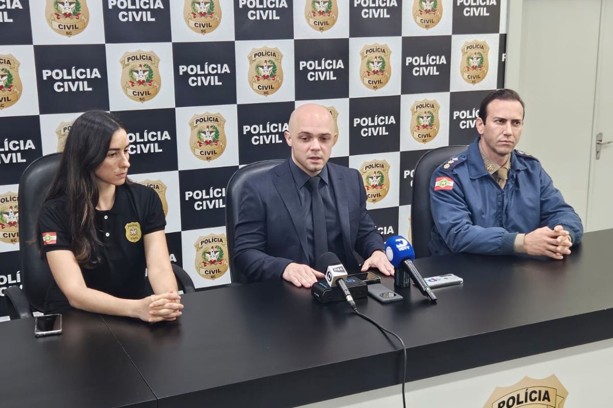 Polícia Civil e Corpo de Bombeiros Militar detalharam a investigação e busca pelo corpo da mulher desaparecida 