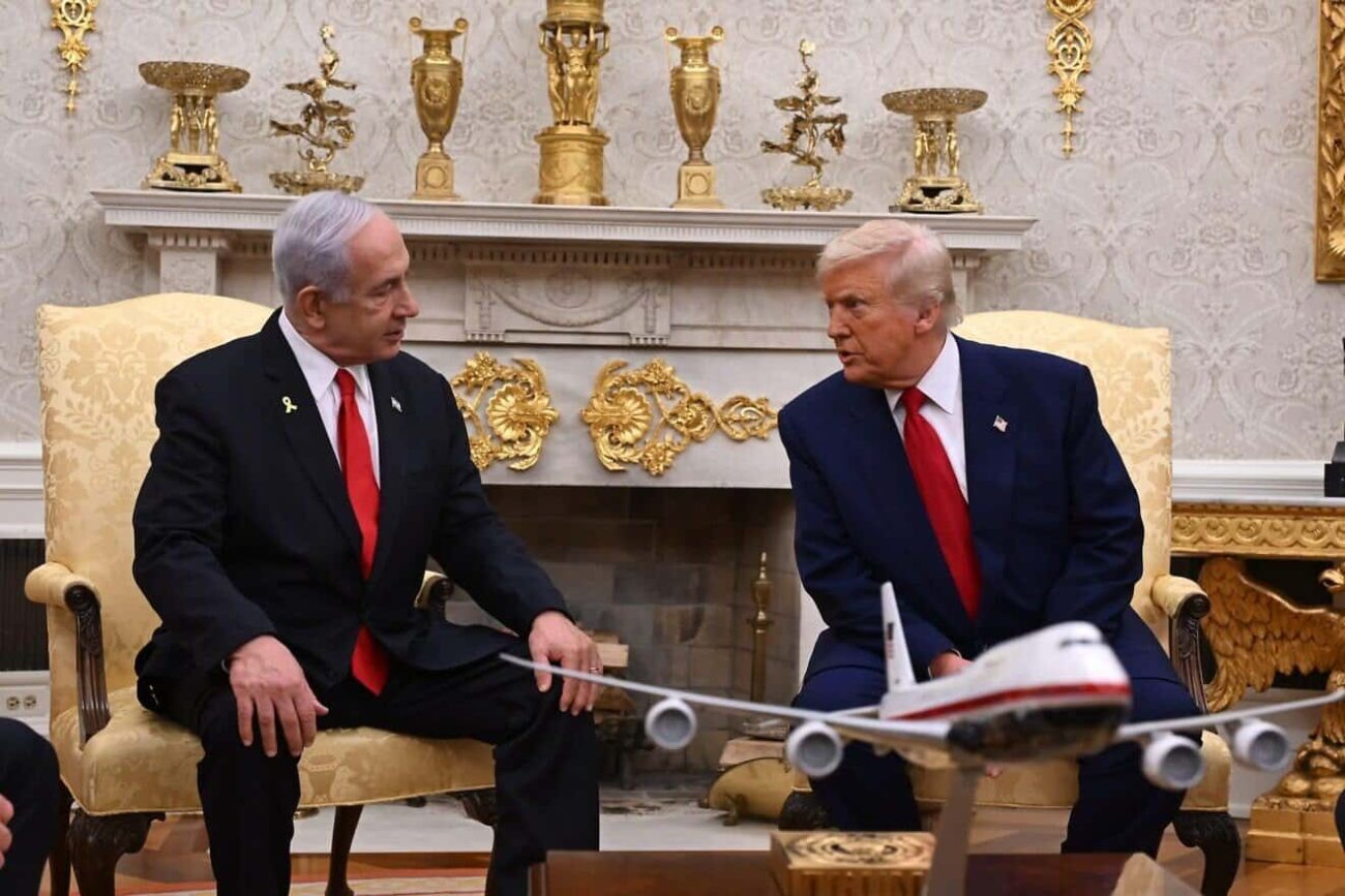 A influência de Trump sobre Netanyahu deverá ser alvo de pressão dos demais líderes presentes na cúpula - Foto: Anadolu Ajansı/Reprodução/ND