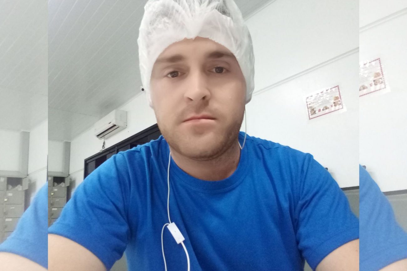 Trabalhador atingido por bobina de 1 tonelada em SC morre no hospital