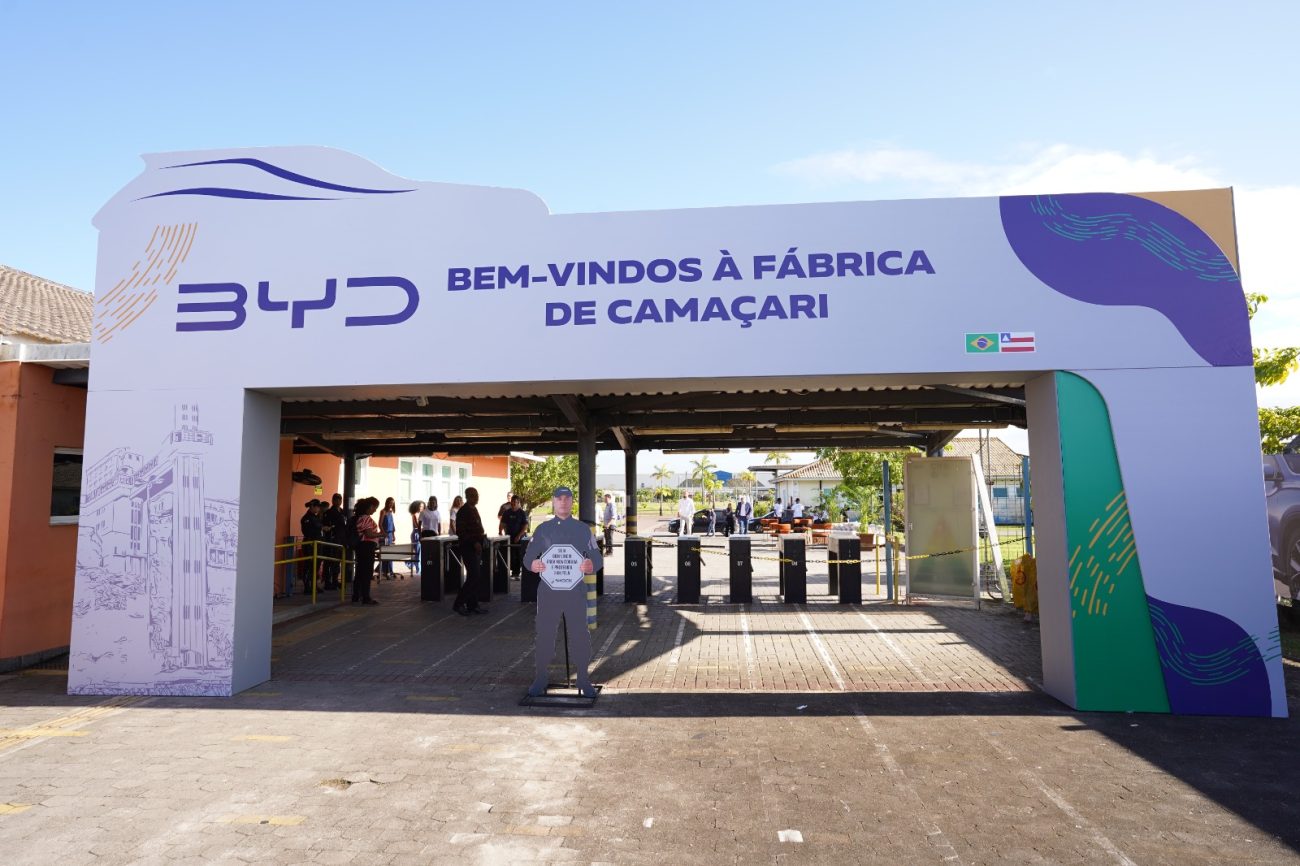 Montadora chinesa anunciou estar fazendo investimento bilionário na fábrica de Camaçari, onde unidades do BYD Dolphin Mini serão produzidasFoto: Divulgação/ND