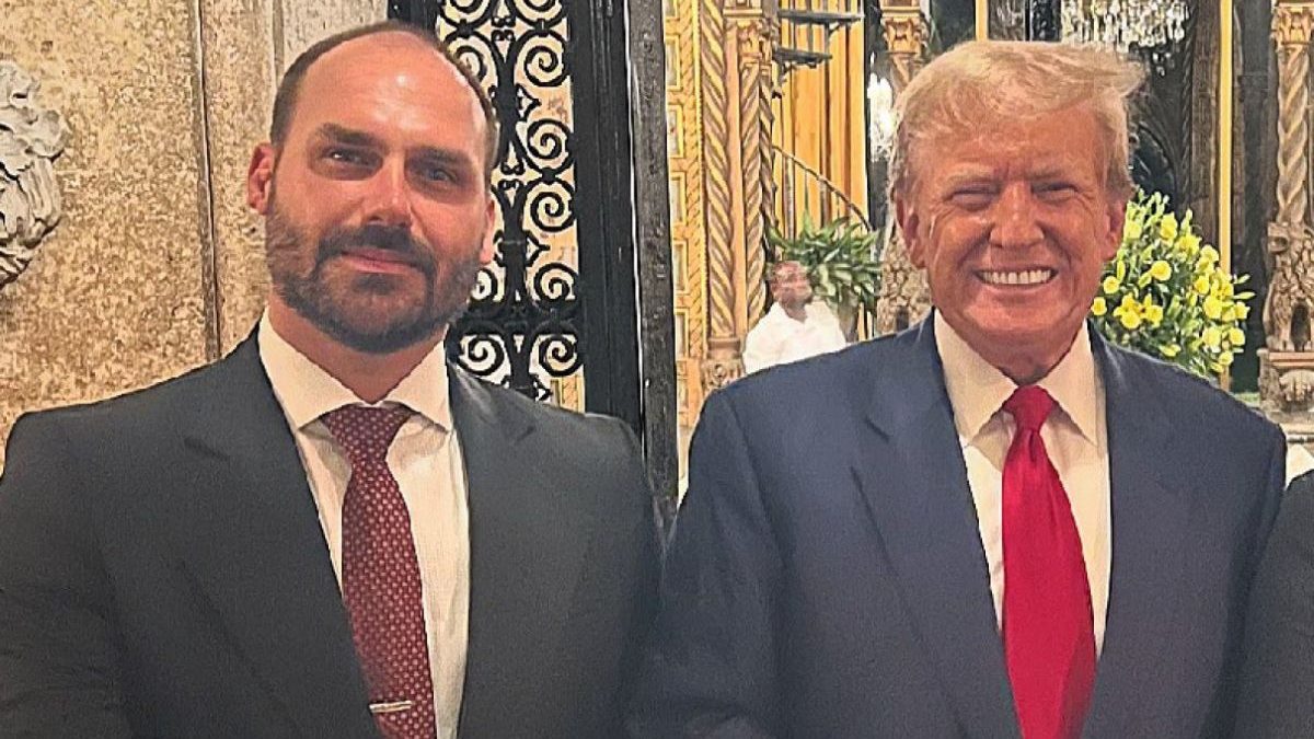 Eduardo Bolsonaro busca Trump para penalizar Moraes, Dino e Gilmar Mendes após sessão no STF