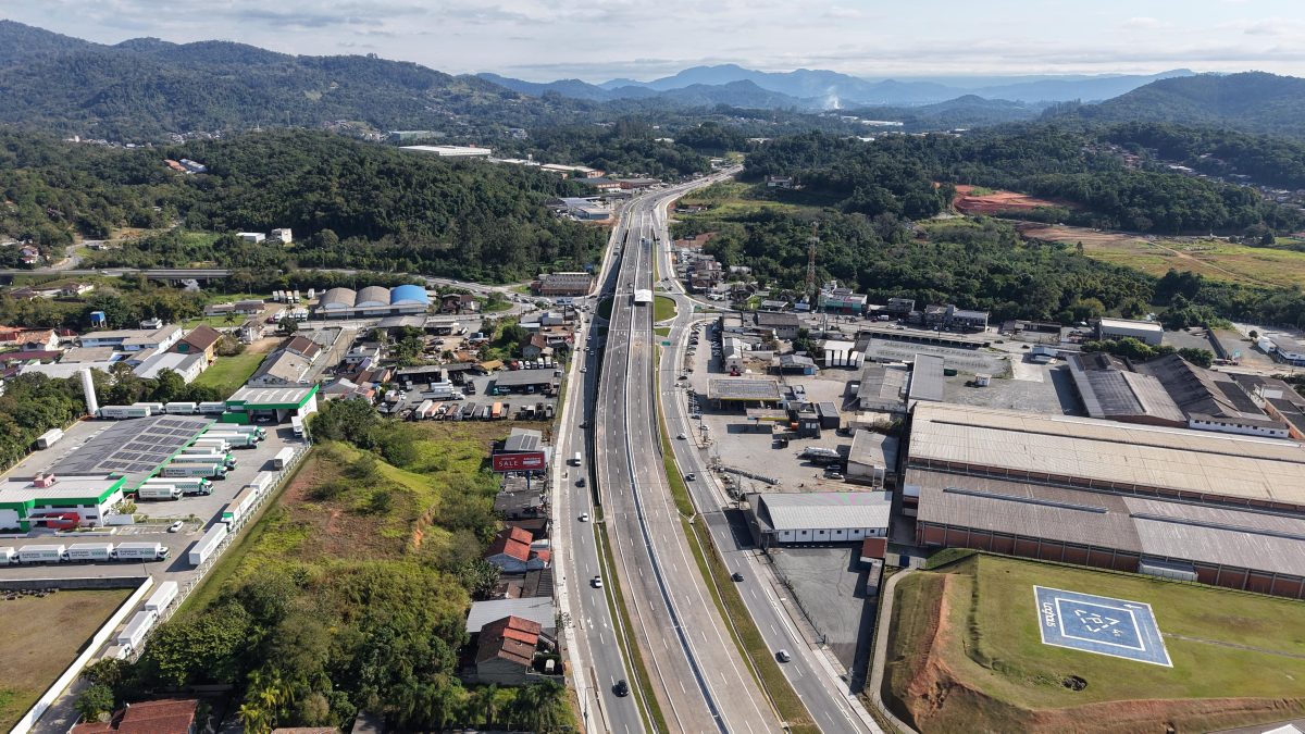 Vale do Itajaí pode ganhar seis pontos de pedágio na BR-470 após concessão de R$ 6,45