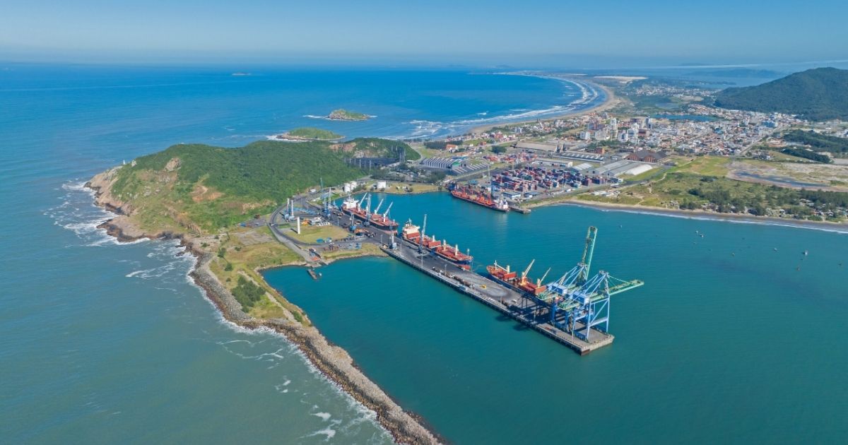 Cidade de Imbituba terá aumento do território com a anexação de áreas de LagunaFoto: Reprodução/AMUREL/ND