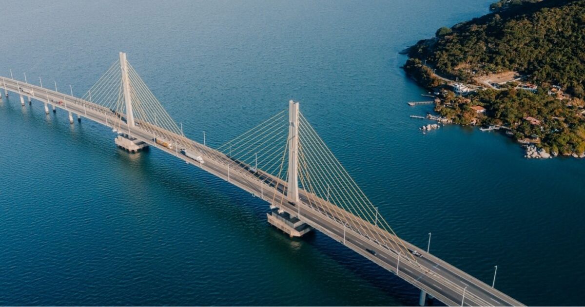 Ponte na BR-101 é interditada às pressas por risco estrutural