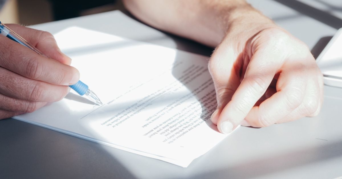 Prova de concurso com alto salário em São José