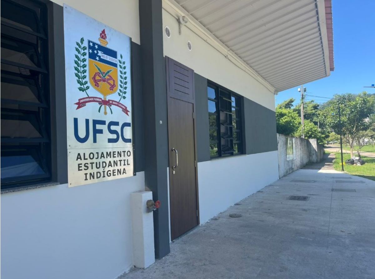 Alojamento de estudantes indígenas da UFSC