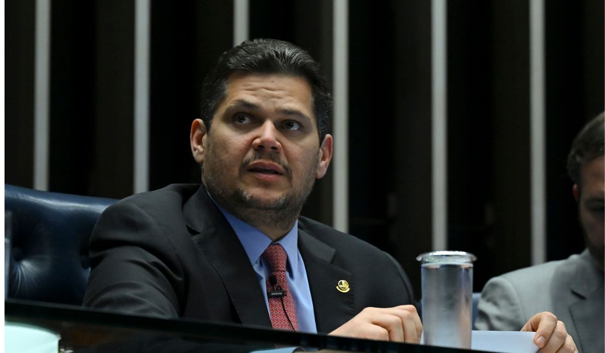 A tramitação do pedido de impeachment de Moraes depende de Davi Alcolumbre (União-AP). – Foto: Jefferson Rudy/Agência Senado