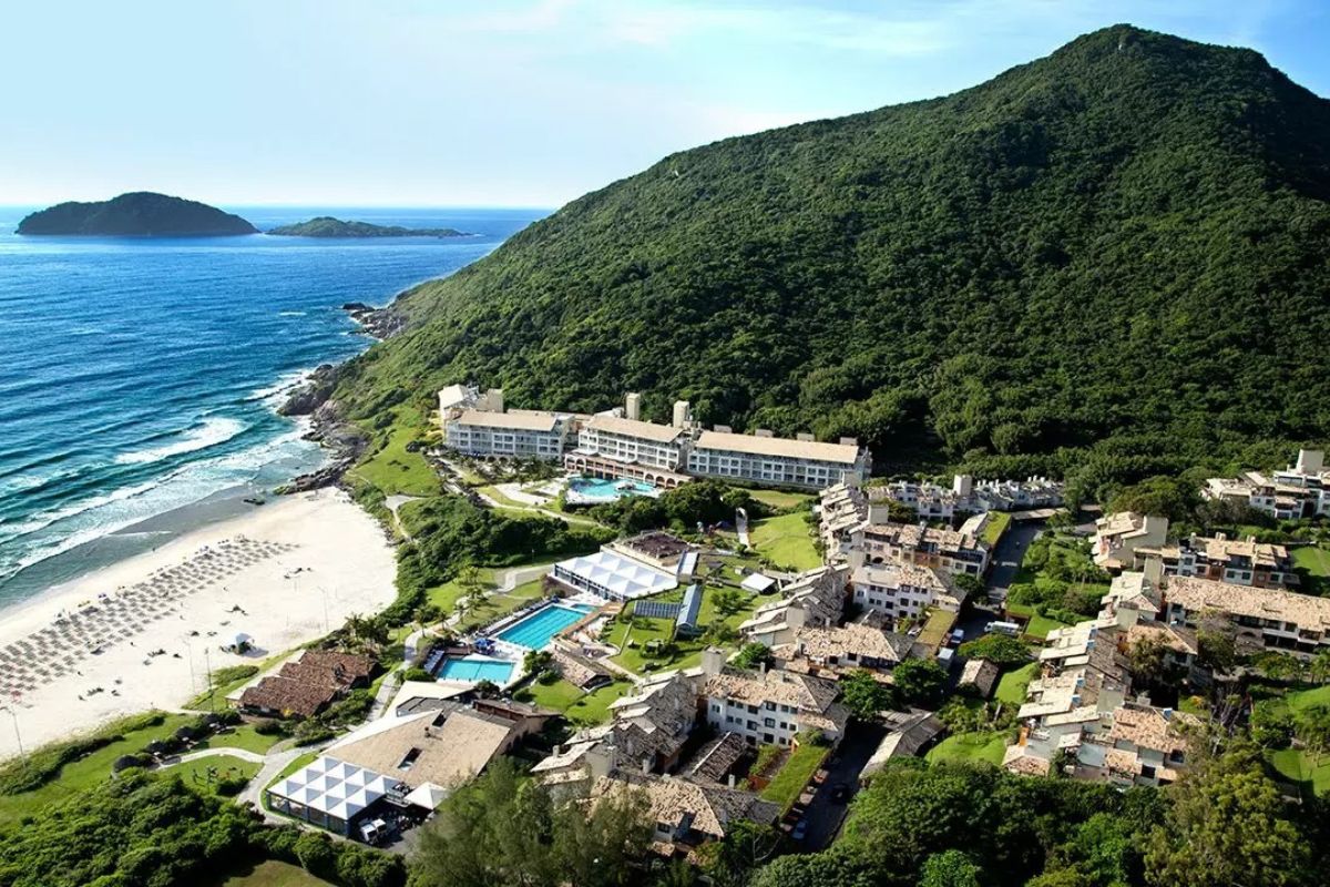 Sonho de décadas, o mais moderno resort do país foi construído numa vasta área do Norte da Ilha, comprada ao longo de dez anos - DivulgaçãO/ND