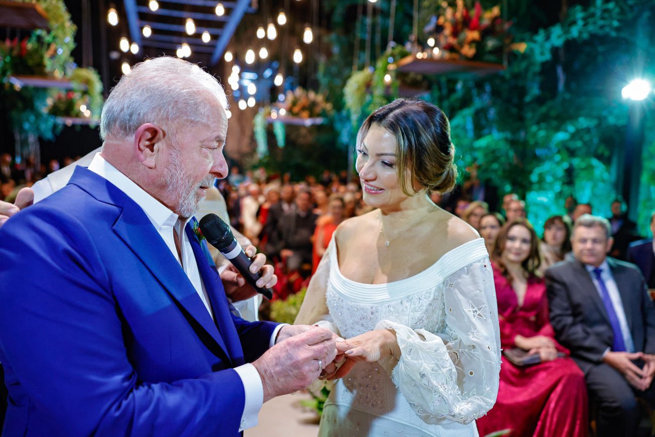 Último romântico: Lula homenageia Janja em aniversário
