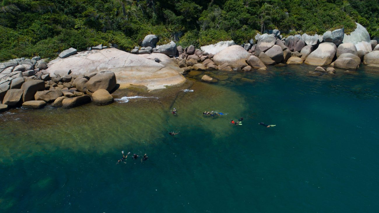 Ilha do Macuco também é conhecida como Ilha do Amendoim. - Sectur Bombinhas/ND
