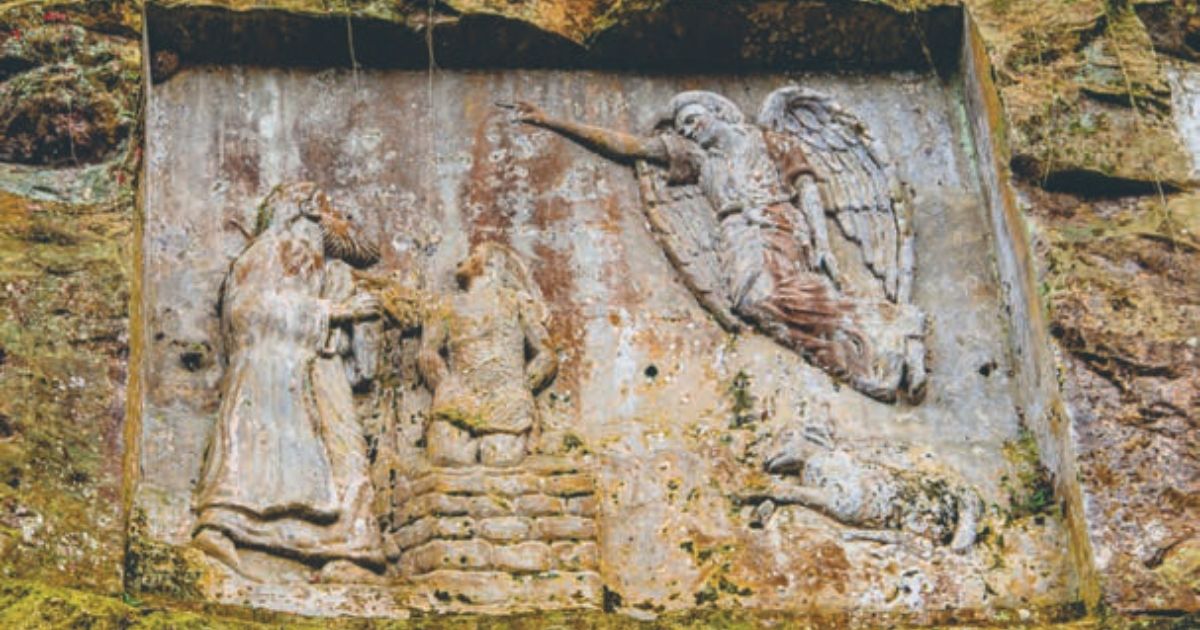 Painel 4 do Paredão de Esculturas - "O sacrifício de Abraão" - Reprodução/Livro "Esculturas do Paredão/ND