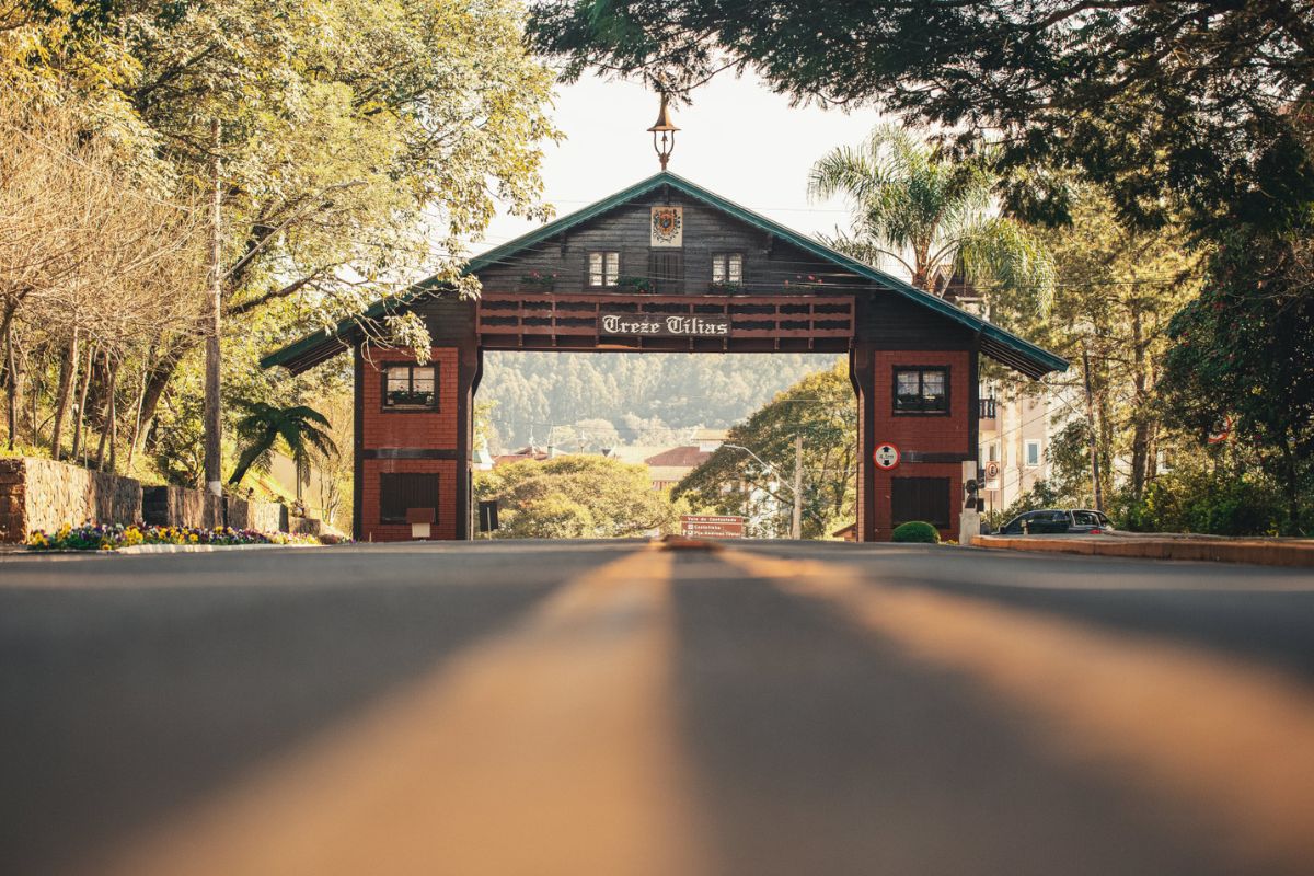 Treze Tílias fica no Meio-Oeste de Santa Catarina e é conhecida como a Áustria Brasileira. - Portal do Turismo de Santa Catarina/ND