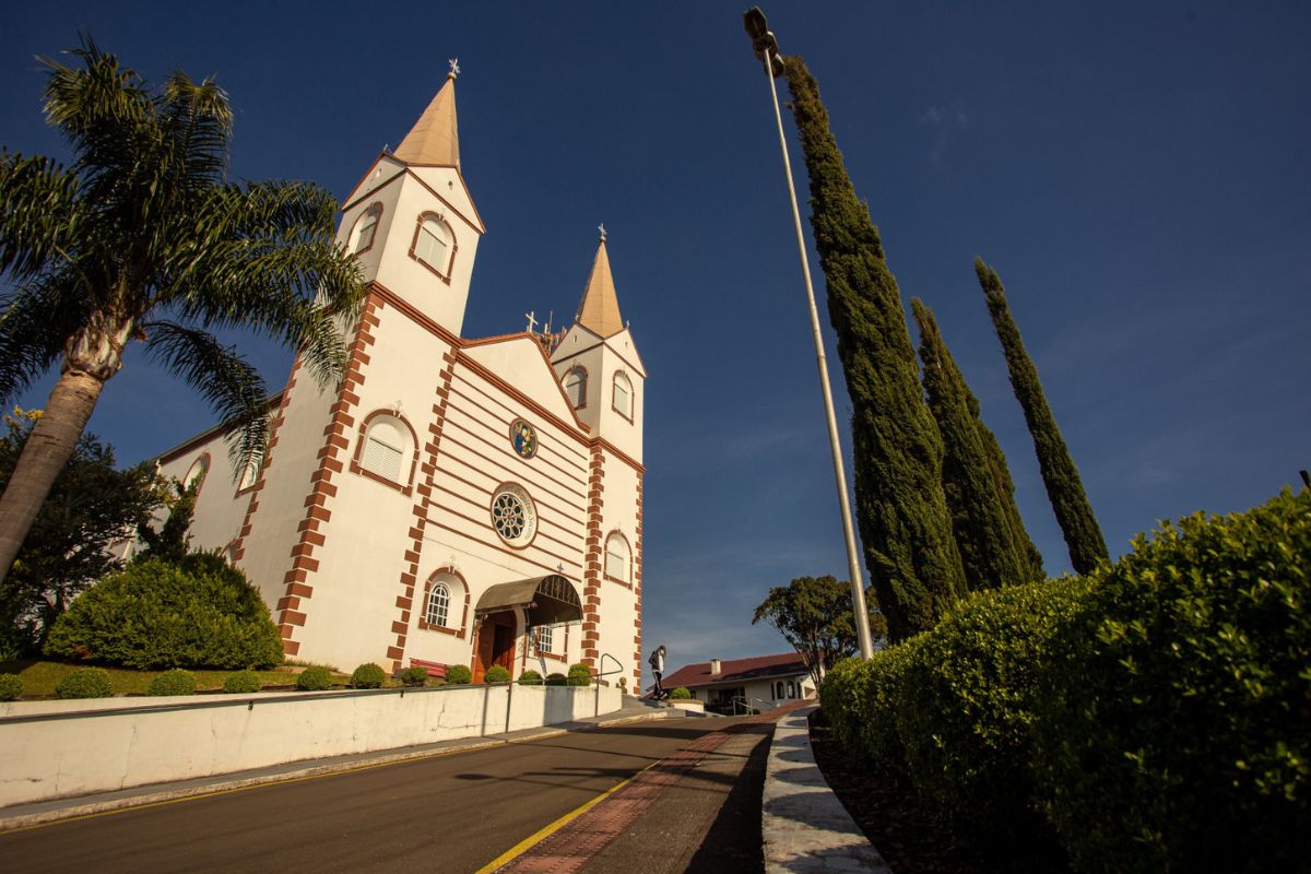 Treze Tílias fica no Meio-Oeste de Santa Catarina e é conhecida como a Áustria Brasileira. - Portal do Turismo de Santa Catarina/ND