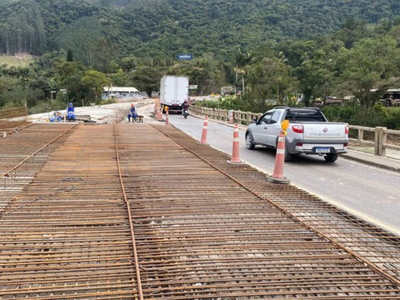 Duplicação entre Navegantes e Indaial e a licitação da construção do viaduto no km 138 em Rio do Sul são obras afetadas na BR-470 – Foto: Divulgação/DNIT/ND.