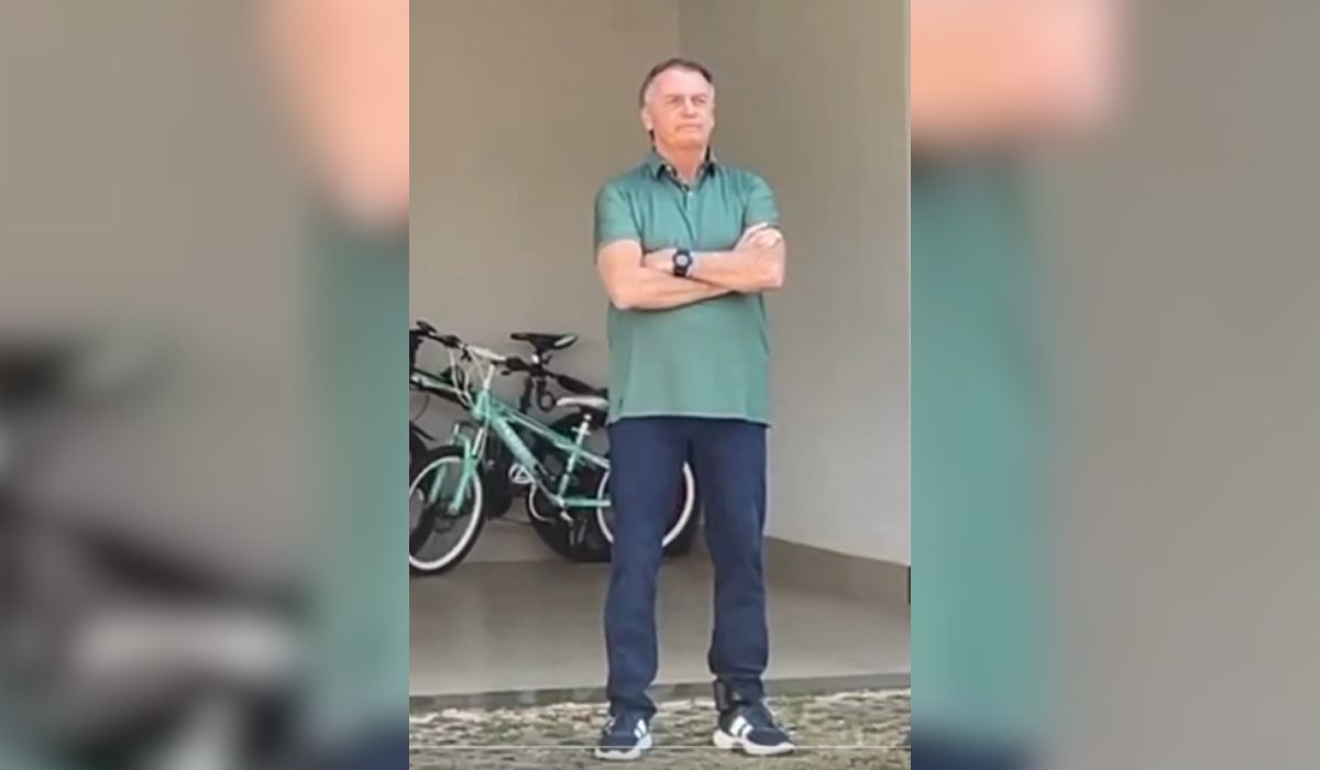 Jair Bolsonaro violou a tornozeleira enquanto cumpria prisão domiciliar em sua casa em Brasília-DFFoto: Reprodução/X/ND Mais