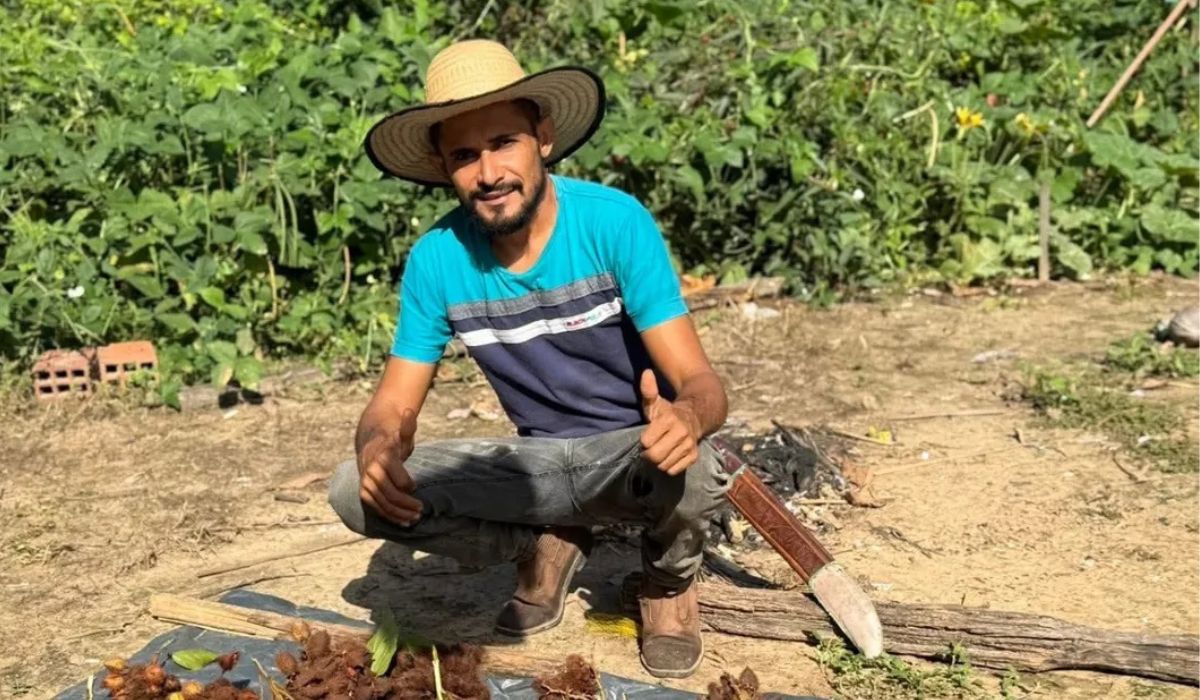 O influenciador digital Reinaldo da Silva Melo, o "Rei da Juquira" - @oreidajuquira.oficial/Instagram/ND