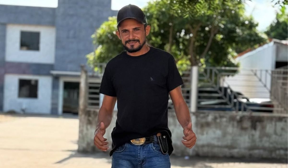O influenciador digital Reinaldo da Silva Melo, o "Rei da Juquira" - @oreidajuquira.oficial/Instagram/ND