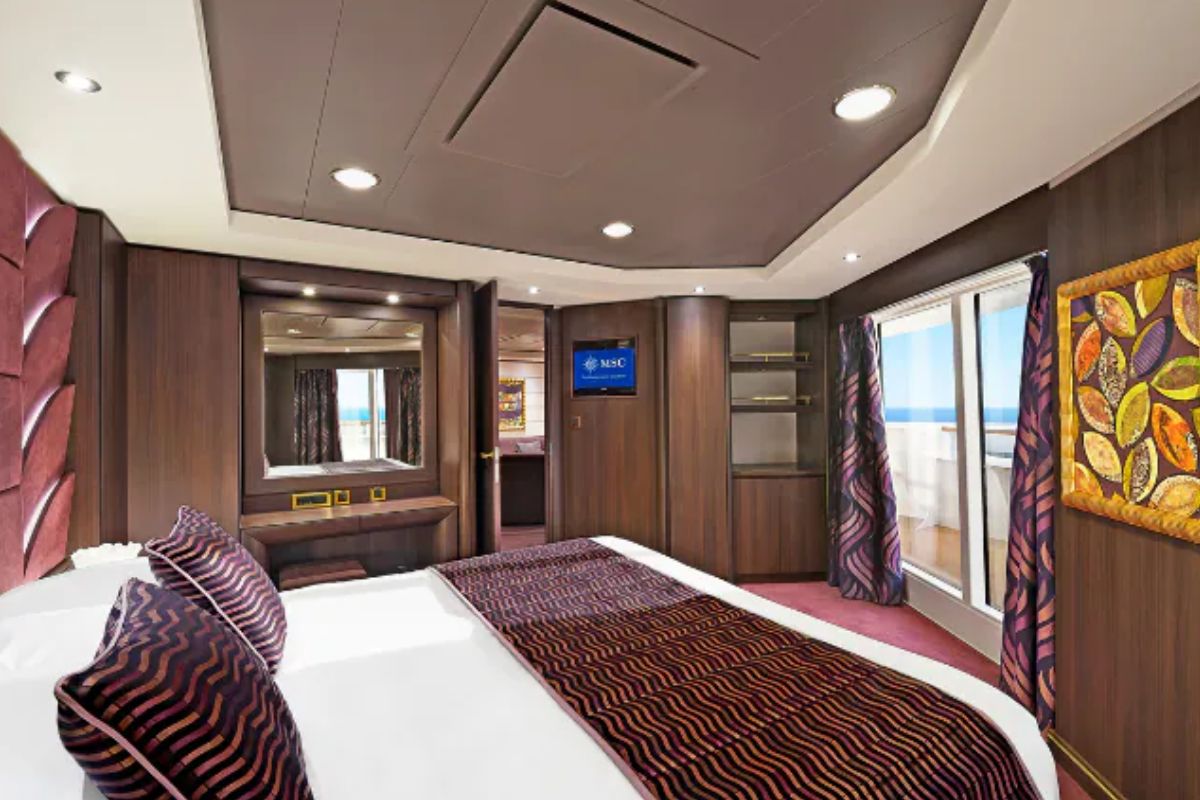 Maior suíte do MSC chega a - Divulgação/MSC Preziosa/ND