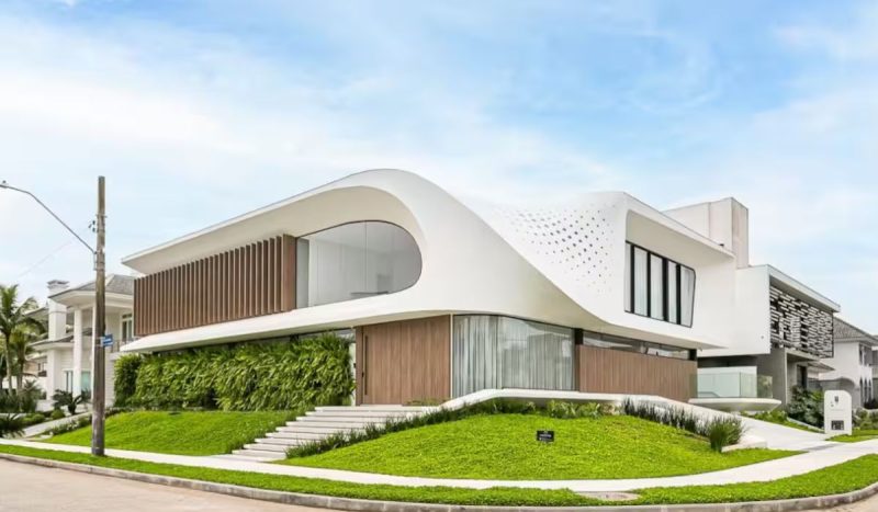 Segunda casa mais cara para alugar no Airbnb em Florianópolis tem arquitetura moderna - Reprodução/ND