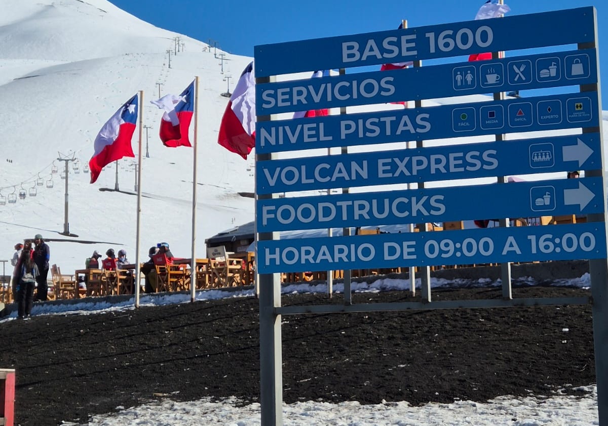 Corralco é uma das estações preferidas das seleções de esqui e snowbord do mundo para treinamento e campeonatos fora da temporada de inverno &#8211; Foto: Carol Castro/Divulgação ND