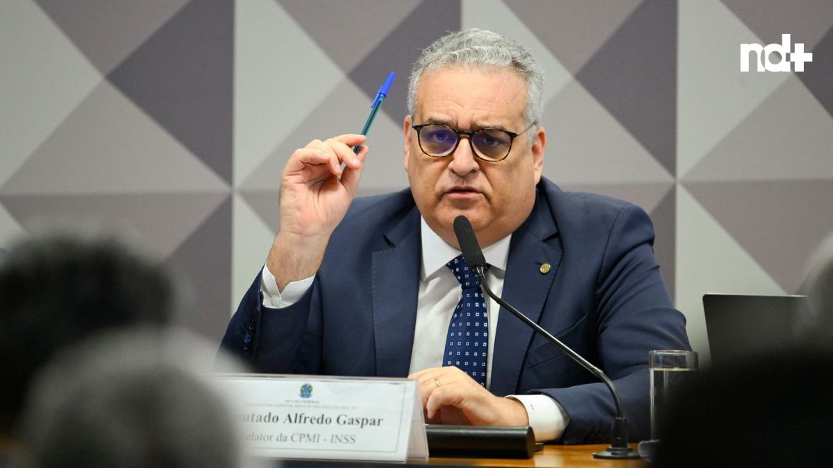 Alfredo Gaspar, vice de Flávio Bolsonaro, defende fortalecimento do Bolsa Família e afirma: ‘Vamos meter o corte em tudo que for supérfluo’