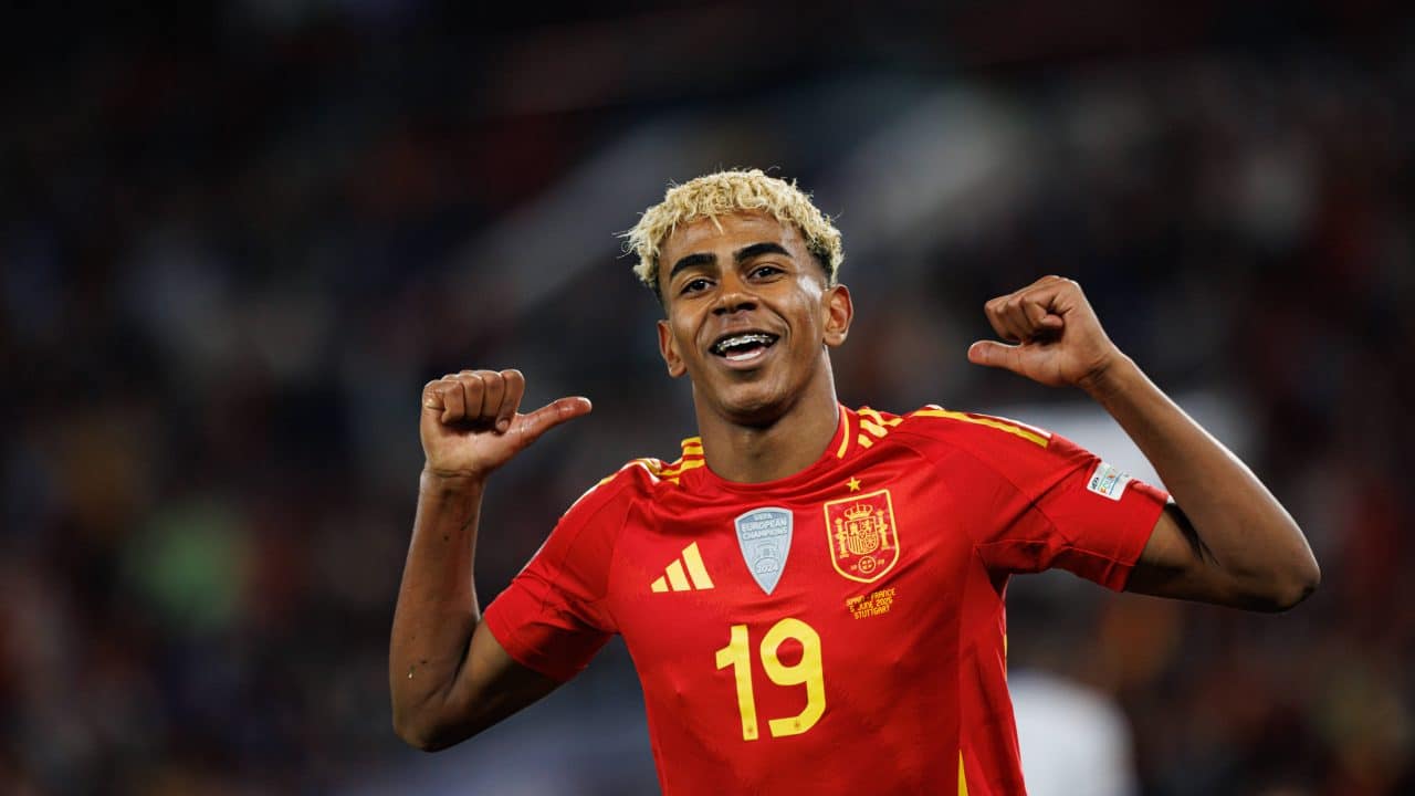 Lamine Yamal, de apenas 18 anos, é o principal jogador da EspanhaFoto: Espanha/Divulgação