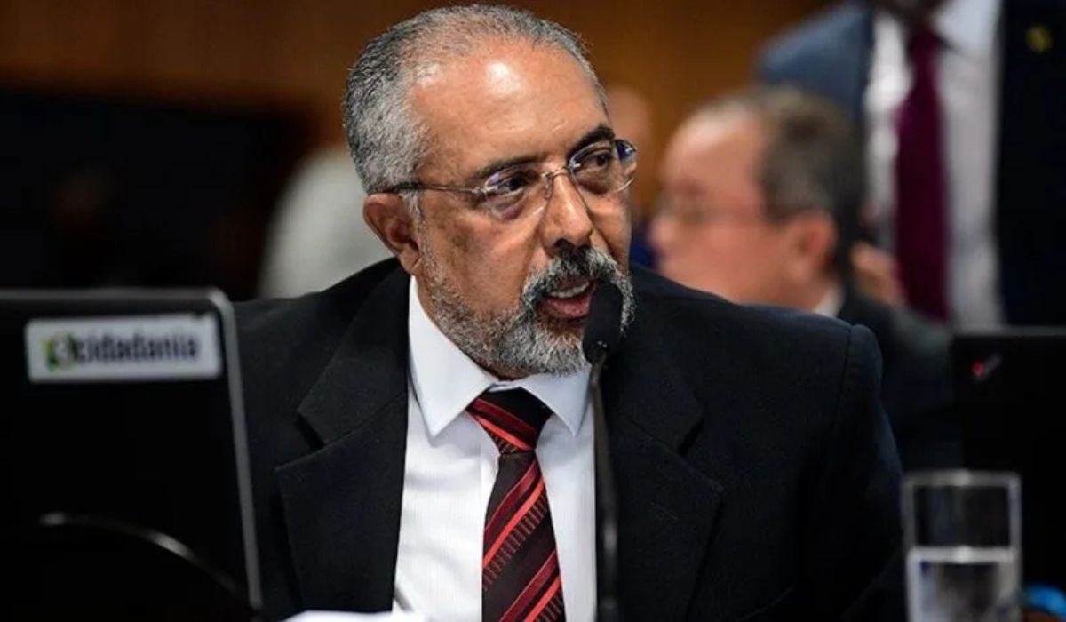 Senador Paulo Paim (PT) é o relator da proposta do Senado do fim da escala 6×1 Foto: Reprodução/ND