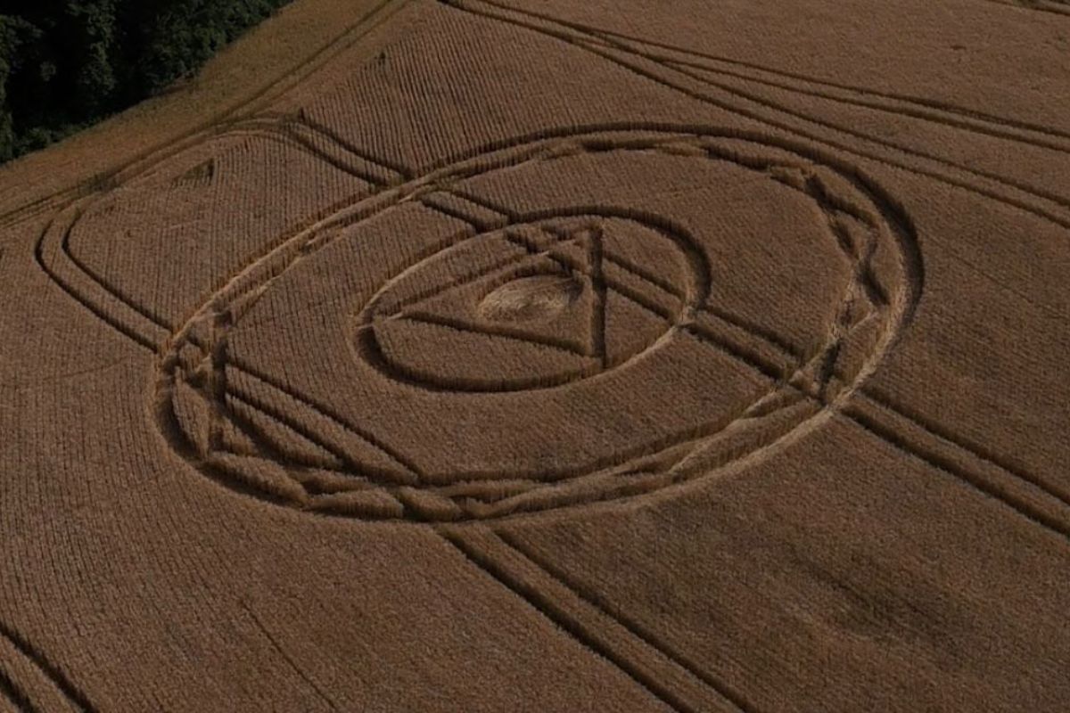 Agroglifo em Ipuaçu apareceu próximo a rodovia