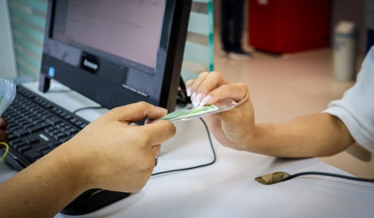 Antigo RG perderá a validade em 2032 e pode ser “dor de cabeça” para acessar voos, bancos, cartórios e concursosFoto: Sofia Vilela/IGP-RS/ND