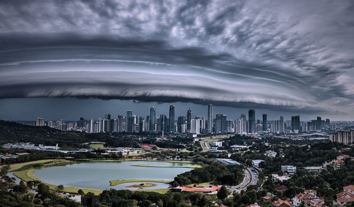 Primeiro dos três ciclones extratropicais traz chuva extrema ao Brasil