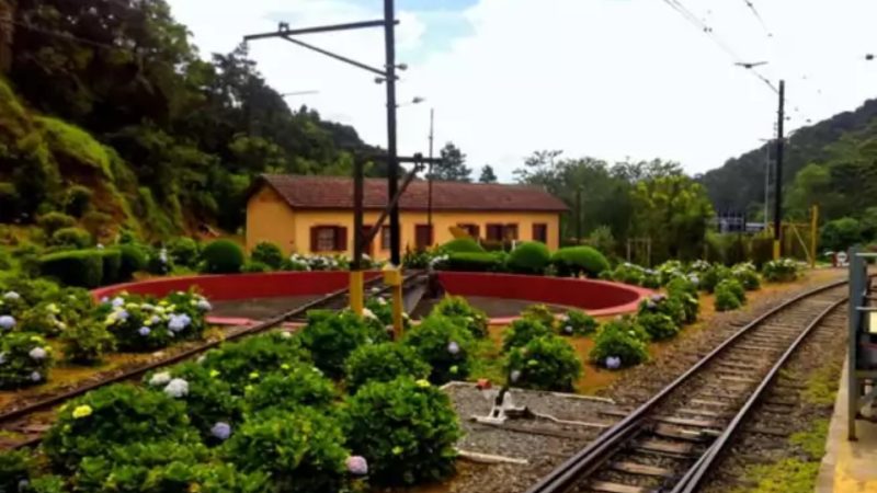 Estação Ferroviária Eugênio Lefèvre: o passeio de trem turístico é uma das experiências mais encantadoras da região - Divulgação/Guia Vale do Paraíba/ND Mais